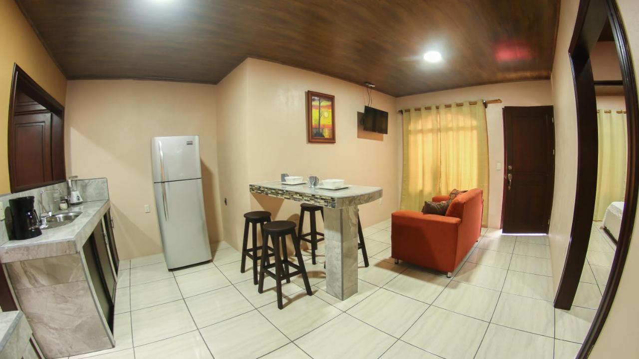 Arenal Red Apartment La Fortuna Exterior photo