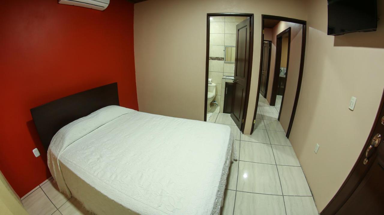 Arenal Red Apartment La Fortuna Exterior photo